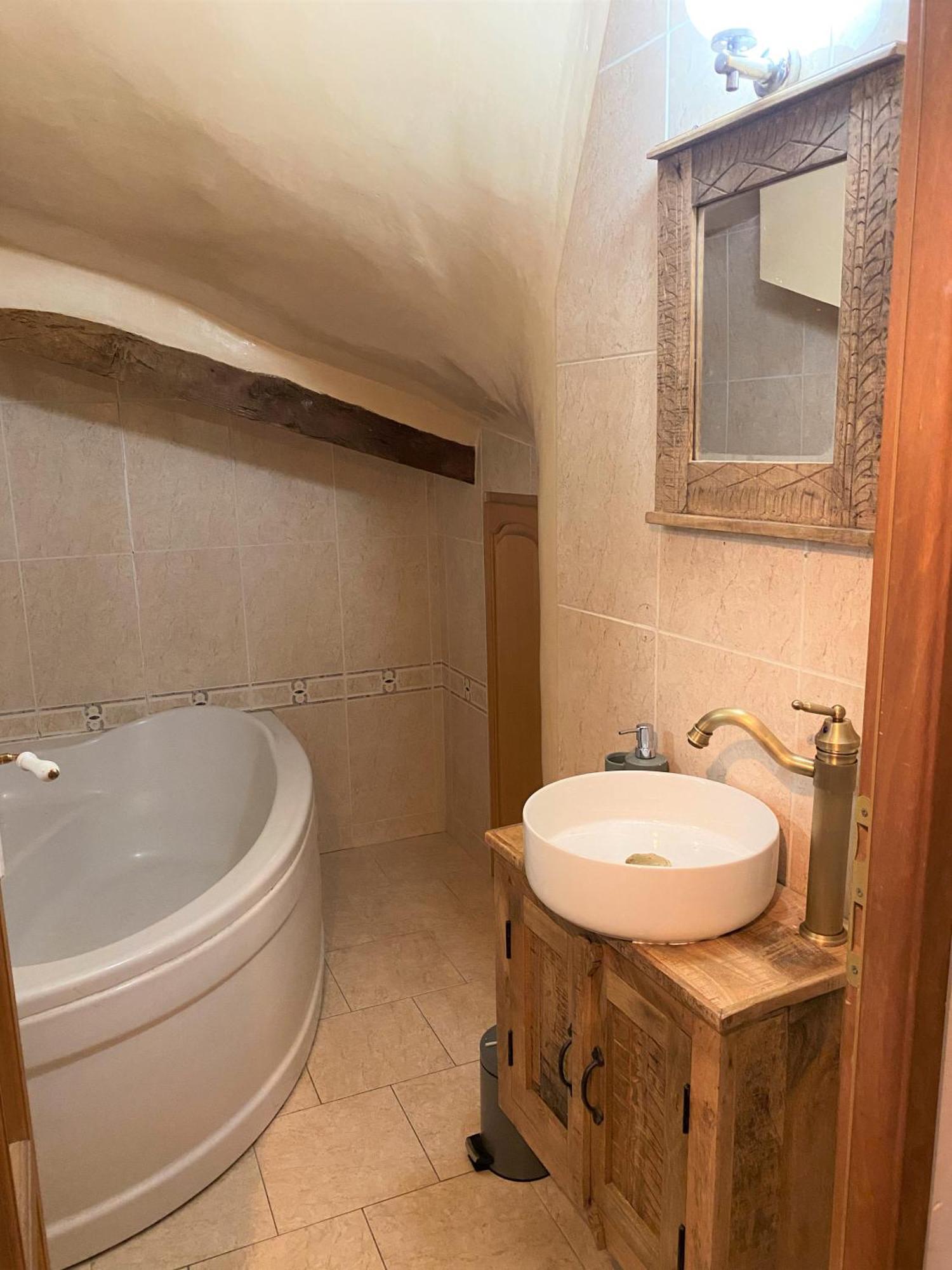 Studio Mezzanine Mairie آيكس أومبروفينس المظهر الخارجي الصورة